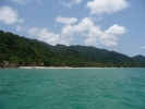 lonely-beach-sea-apr10-03