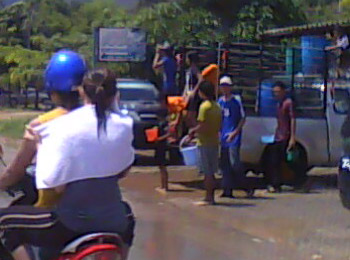 songkran koh chang songkran koh chang