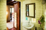 Koh Chang Holiday Villa Rental - Master bathroom