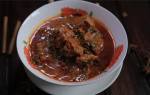 Pork with Cha muang leaves