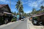 Main street at the south end of Lonely beach