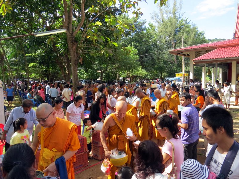 Klong Son Temple Tak Dat Devo Ceremony