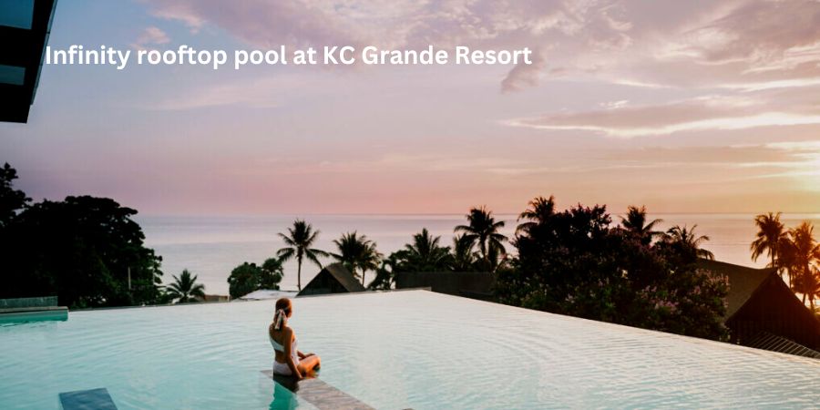 Rooftop pool KC Grande Resort